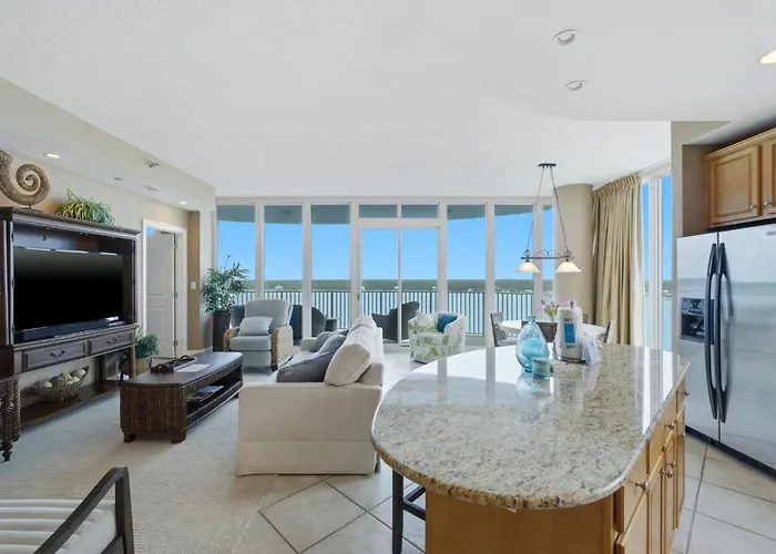 Lagoon Tower 1002 Holiday home